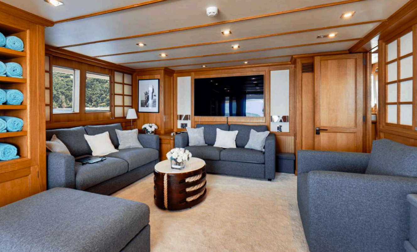 Capture d’écran 2025-12-16 à 11.48.00